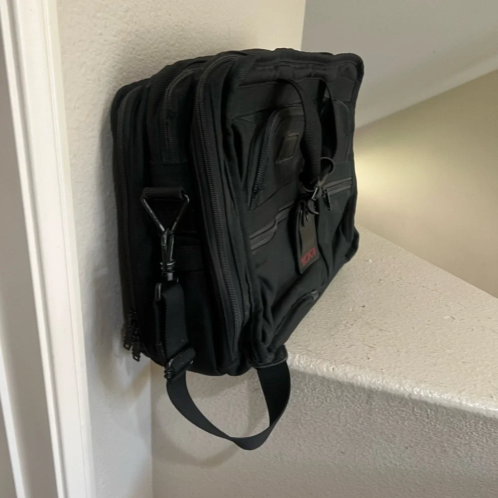 DEFECT READ DESCRIPTION‎ Alpha Ballistic Bag Organizer Laptop Brief Messenger
